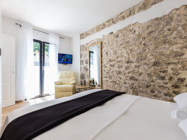 3 Schlafzimmer, Bügeleisen/Bügelbrett, Reisekinderbett, WLAN