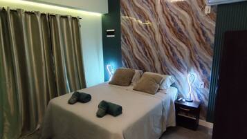 Deluxe Apartment | 2 bedrooms, premium bedding, down comforters, minibar