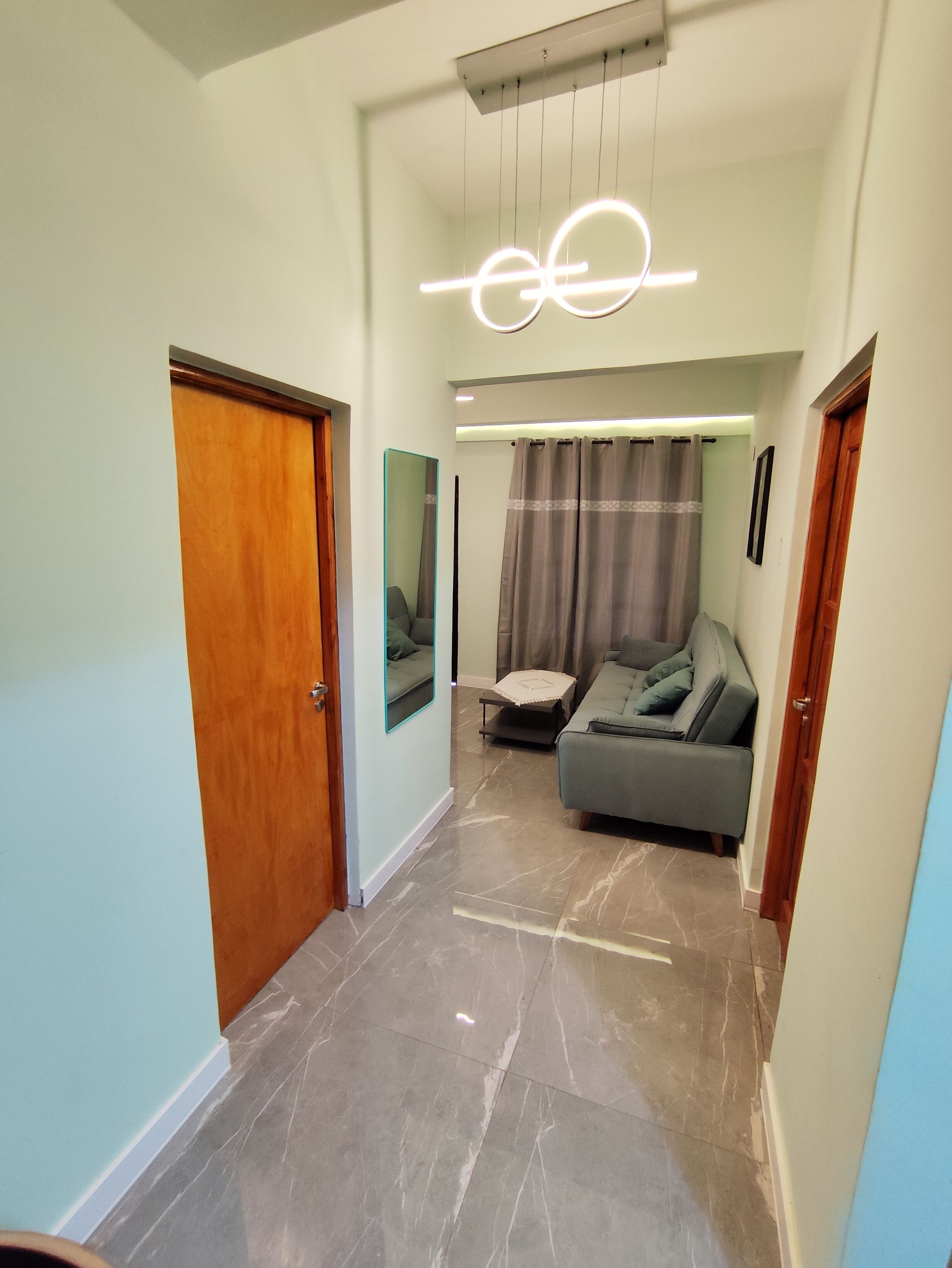 تفاصيل الفندق من الداخل