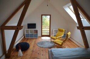 2 bedrooms, Internet, bed sheets