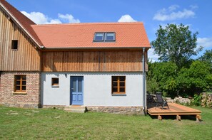 Exterior - Cozy vacation apartment Uckermarkblick - at the world natural heritage site "Buchenwald Grumsin" (Ziethen)