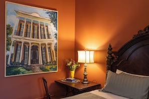 Luxury Studio Suite, Courtyard View | Desk, laptop workspace, free WiFi