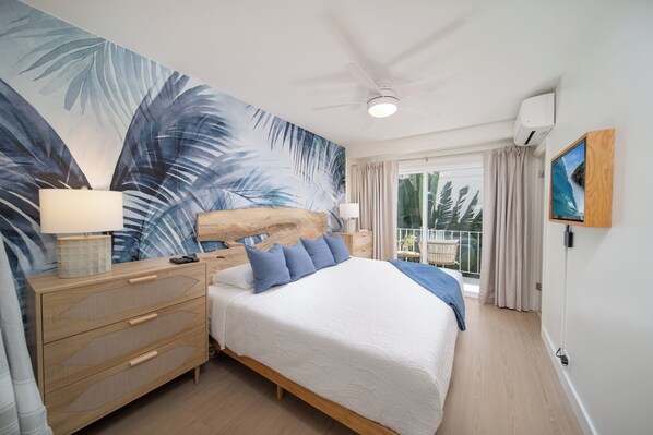 1 bedroom, iron/ironing board, WiFi, bed sheets - Charming 1-bedroom apartment in Waikiki. 1 block from the beach (Honolulu)