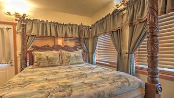 3 makuuhuonetta, silitysrauta/-lauta, ilmainen Wi-Fi, vuodevaatteet