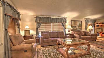 Smart TV, DVD player