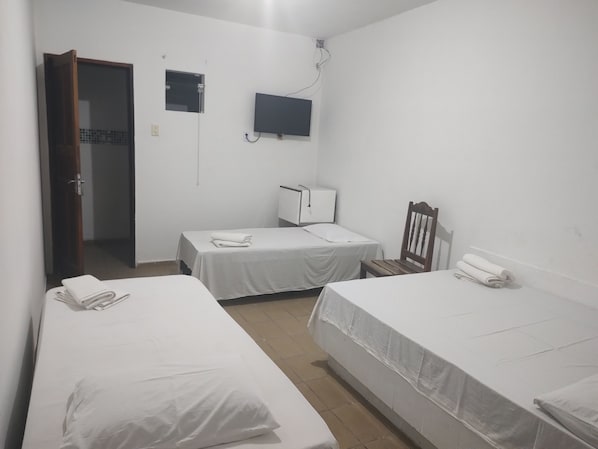 Economy Quadruple Room