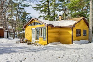 Exterior - Boat Dock & Fire Pit: Waterfront Home in Crosslake (Crosslake)