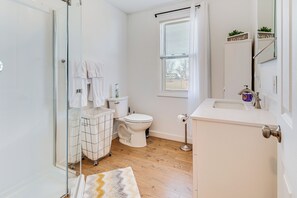 Hair dryer, towels