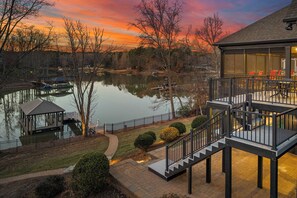 House (5 Bedrooms) | Interior - Luxury Lakefront Stay Private Dock, Indoor/outdoor Pool The Retreat (Denver)