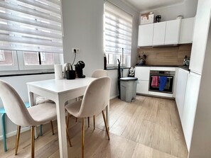 Private kitchen - Midi Station - 6 pers comfort (Brussels)