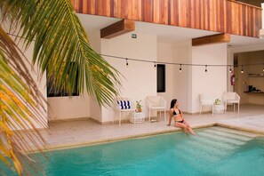 Outdoor pool - Balu Hotel   (Isla Mujeres)