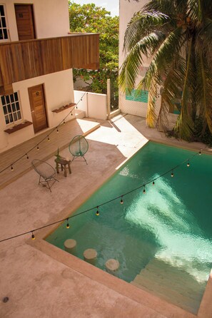 Outdoor pool - Balu Hotel   (Isla Mujeres)