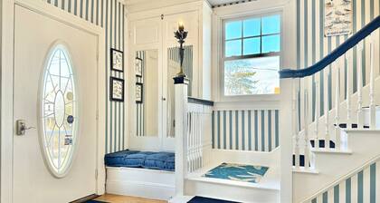 The Look Nook Room - Lafayette Inn Bar Harbor