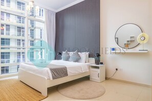 1 bedroom, in-room safe, iron/ironing board, free WiFi - Bloomfields Luxurious 1BR Down Town (Dubai)