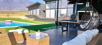 Chilean Countryside Retreat in enchanting Olmue with WiFi