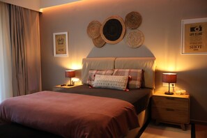 3 habitaciones, tabla de planchar con plancha, wifi y ropa de cama 