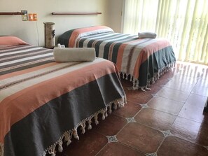 Family Room, Pool View - Hotel Sofia Veracruz (Boca del Rio)