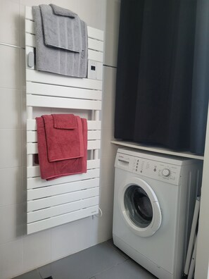 Interior - Self-catering cottage, air-conditioned, between the Loire Valley and Châteaux (Blois)