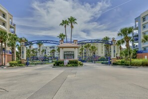 Exterior - Oceanwalk 8-504 - A 3 bed 2 bath Seabreeze escape (New Smyrna Beach)