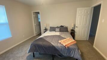 3 bedrooms, bed sheets