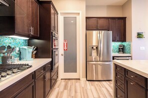 Fridge, microwave, oven, stovetop - Two Resort Style Homes Steps from Each Other, 7 Bedrooms, Pool, Hot Tub, Misters (Cathedral city)