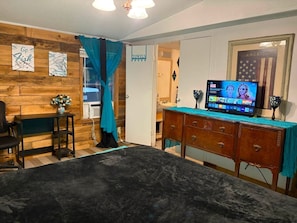 2 slaapkamers, reisbedje, gratis wifi, beddengoed