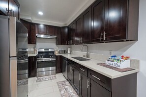 Microwave, oven, stovetop, dishwasher