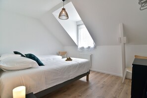 3 slaapkamers, een strijkplank/strijkijzer, gratis wifi
