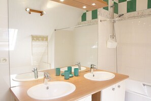 Hair dryer - La Mouette (Cancale)