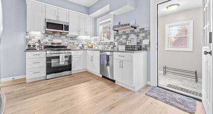 Luxe Ohio City Townhome only minutes to stadium!