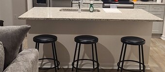 Spacious 4 bdrm 2.5 ba townhome w/2 car garage in Reedy Fork area of Greensboro