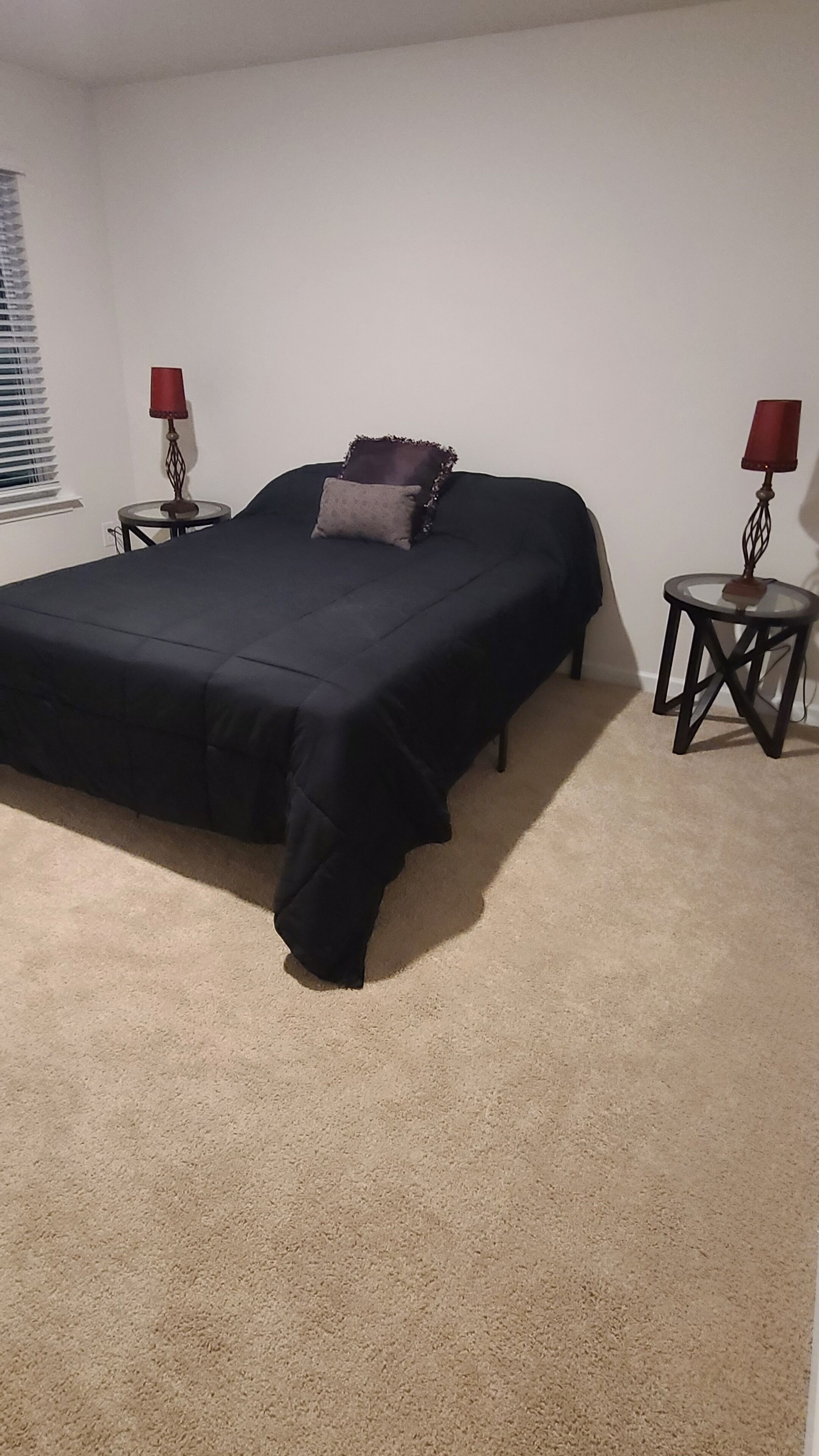 4 chambres, fer et planche à repasser, Wi-Fi, draps fournis