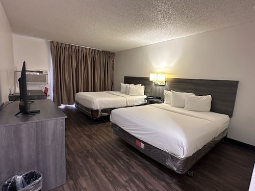 Las Palmas Airport Inn