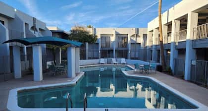 Las Palmas Airport Inn