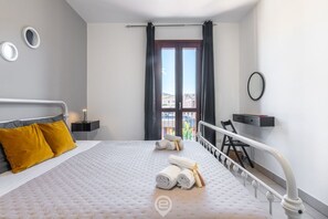 2 chambres, fer et planche à repasser, lit parapluie, Wi-Fi