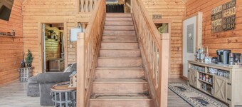 The Hideaway Cabin