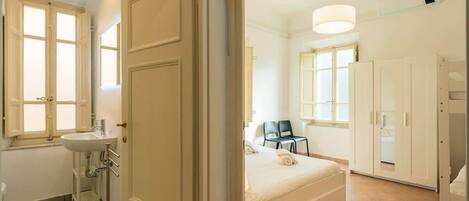 1 Schlafzimmer, Bügeleisen/Bügelbrett, kostenloses WLAN, Bettwäsche