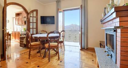 2 bedroom nice home in Varese Ligure