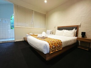 Comfort-Dreibettzimmer | Badezimmer