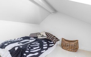 4 bedrooms, free WiFi