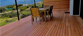 Cosy Shack 2 Min to Middleton Beach. Family/Pet Friendly with Deck, Wifi & Linen