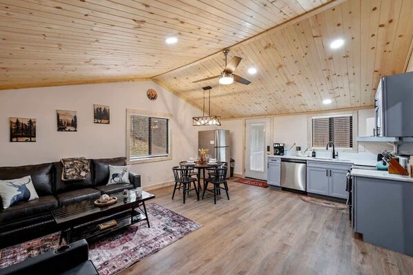 Téléviseur connecté, foyer