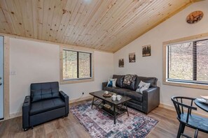 Televisión, chimenea