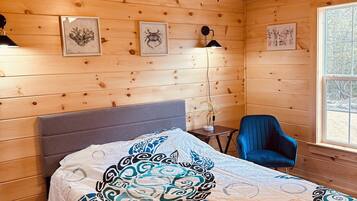 1 bedroom, iron/ironing board, travel crib, free WiFi