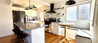 Charming 2-bedroom house in Greenwood Lake with Central AC/Heat