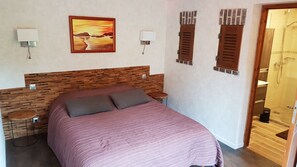 3 bedrooms, iron/ironing board, travel crib, free WiFi - Gite in fl'eure de seine (andé)