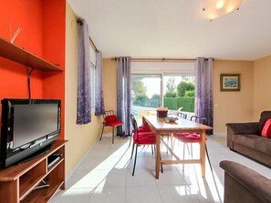 House, 5 Bedrooms, Terrace | Living area - Global Mar - By Global Rental Holidays 23088 (L'Ampolla)