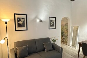 Living area - Pietro's central apartament (Roma)