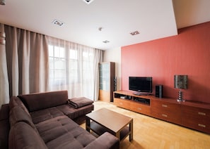 TV