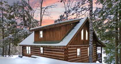 Dockside Cabin | RRG | Hot Tub | Kayaks | Fire Pit